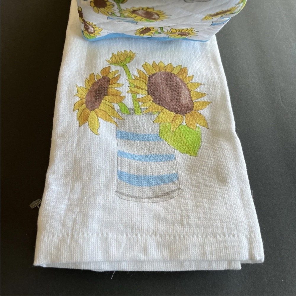 Sara Fitz Sunflowers Kitchen Set 4 Piece 2 Kitchen Towels, 2 Mini Oven Mitts New - Picture 2 of 7